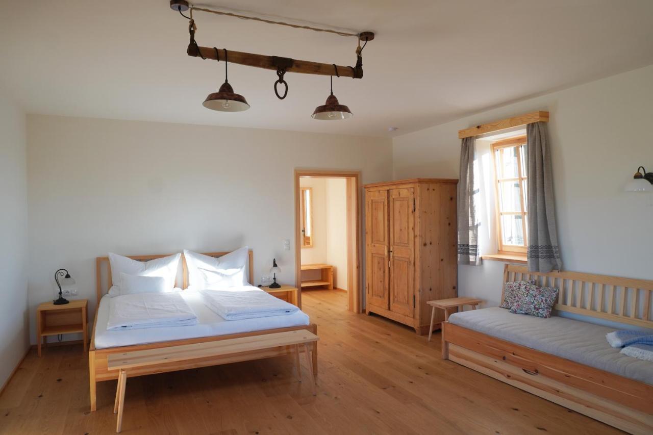 Bauernhof Gschmeidler Sankt Johann im Saggautal エクステリア 写真